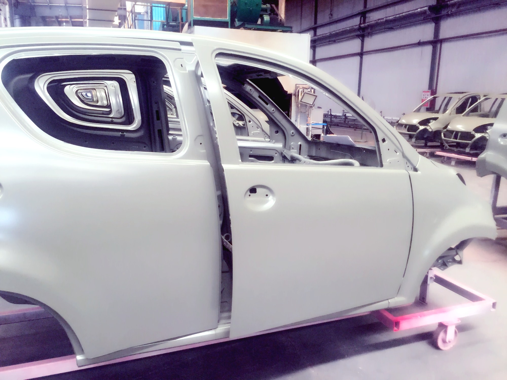 新能源汽車電泳